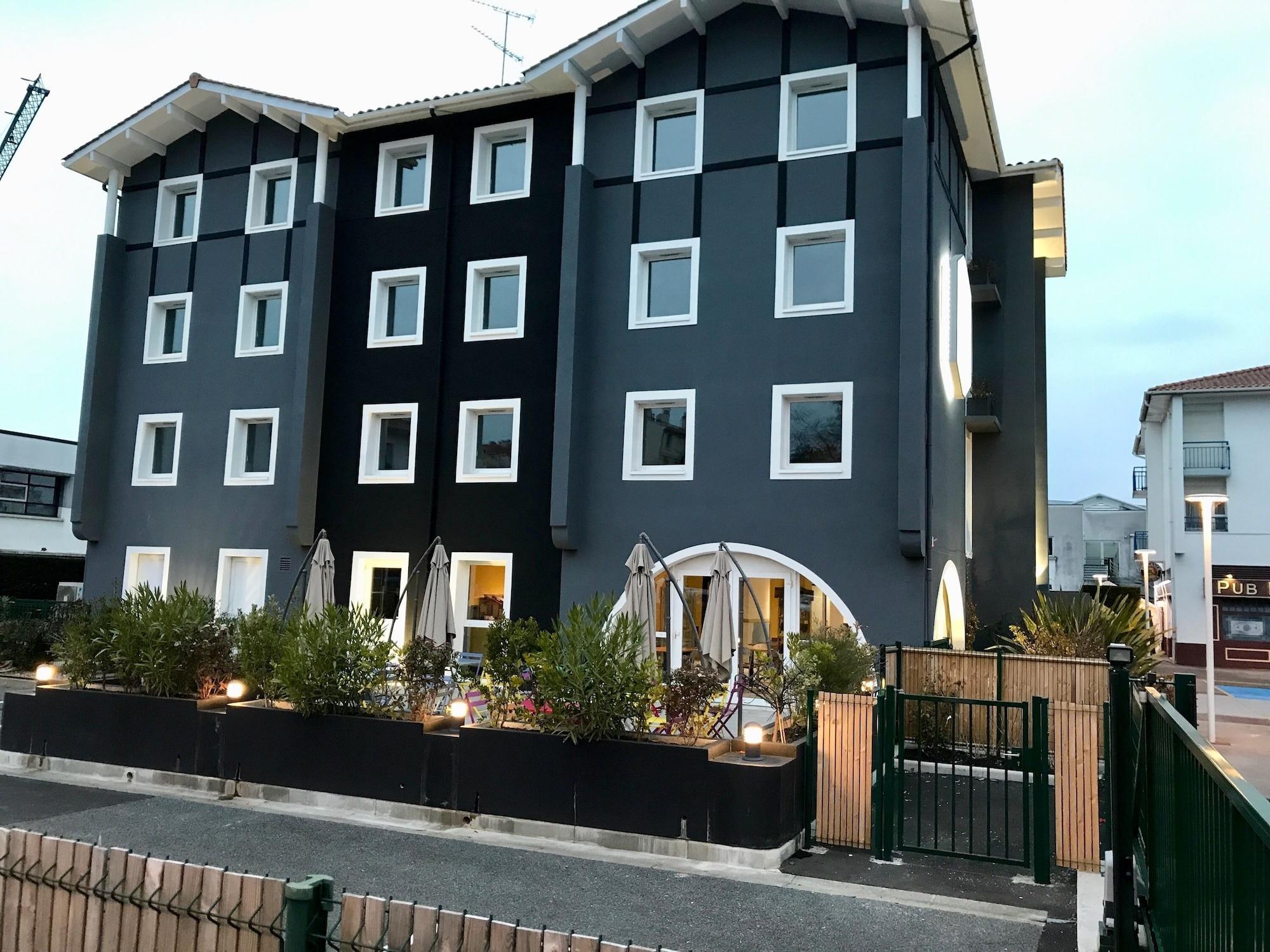 Kyriad Anglet - Biarritz Buitenkant foto